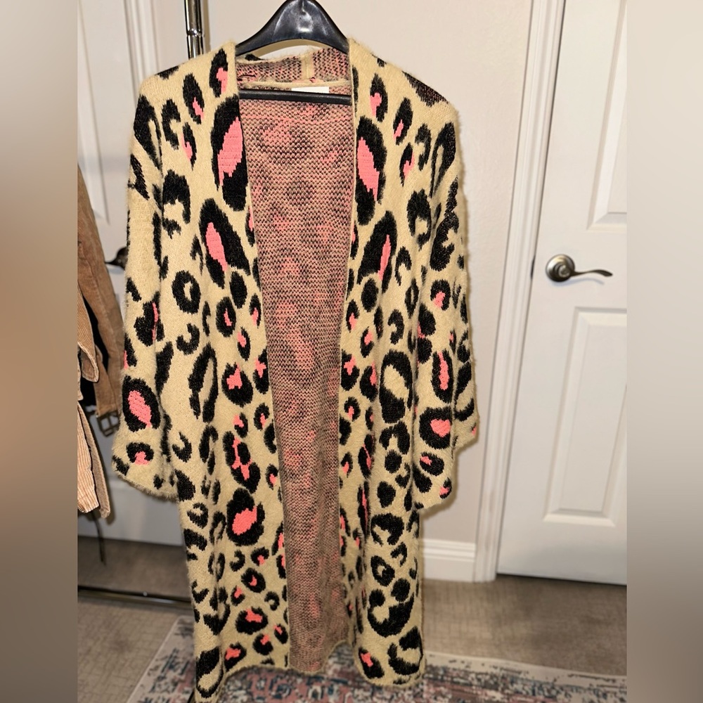 Long sweater leopard